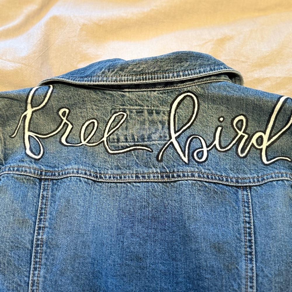 Hand painted, vintage LOFT by Ann Taylor “free bird” denim 100% Cotton jacket.